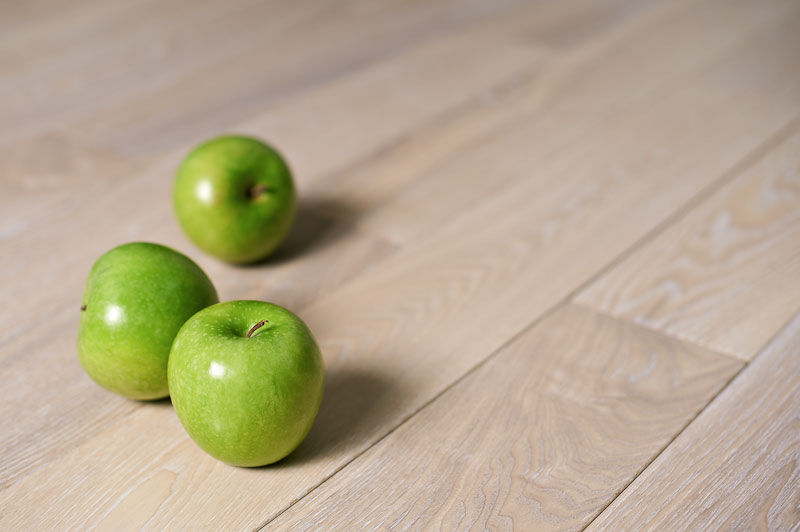 Массивная доска Amber Wood Янтарная Ясень ваниль